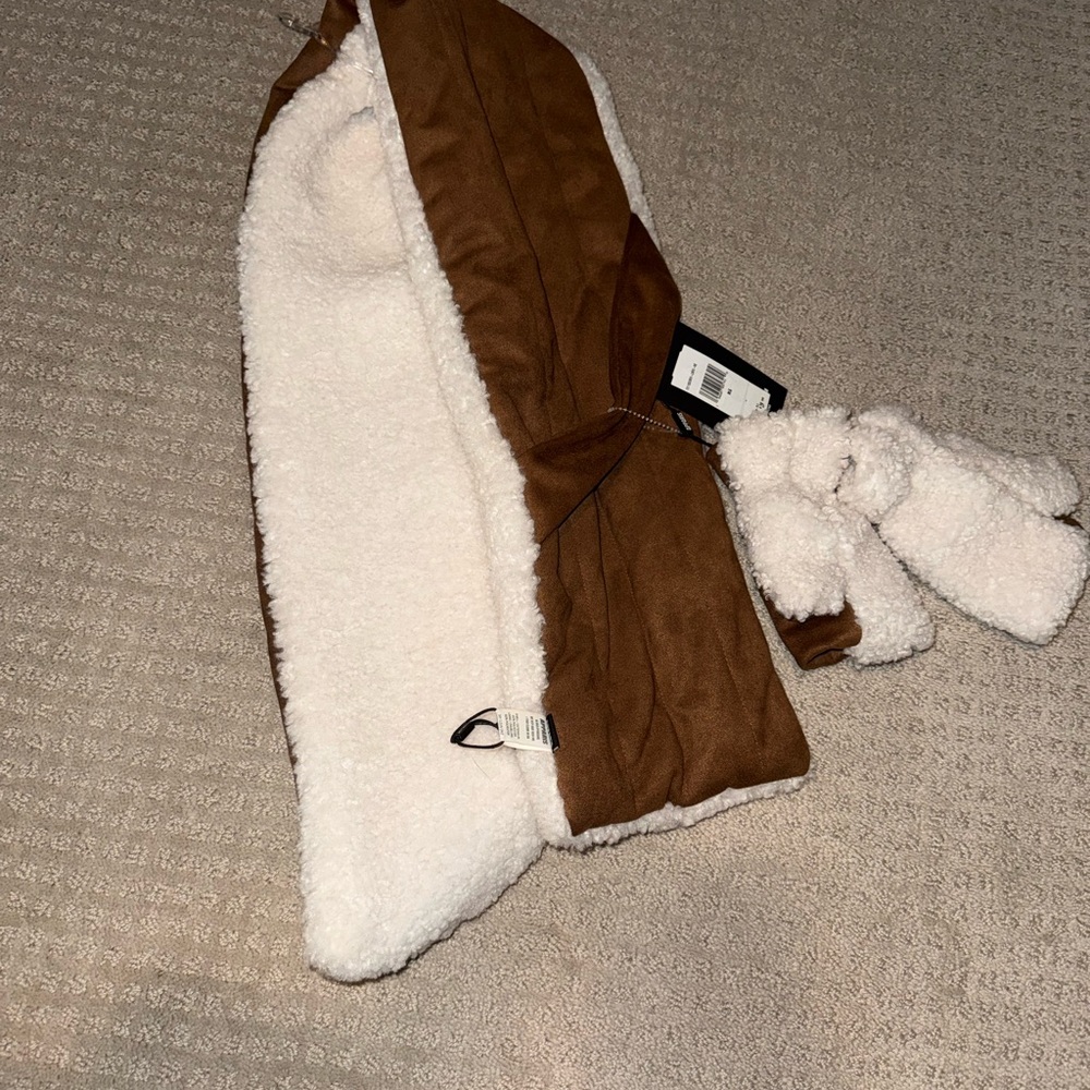 Apparis Brown and Cream Hooded Scarf with Mittens